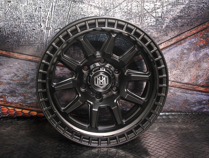 MH005 17"-MATT BLACK