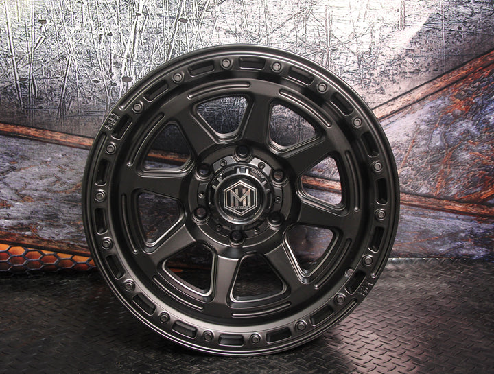 MH003 17"-MATTE BLACK