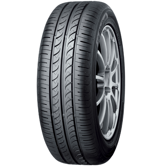 Yokohama 175/65R15 84H AE01