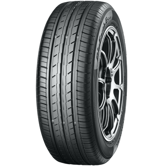 Yokohama 215/45R18 93W BLUEARTH ES32